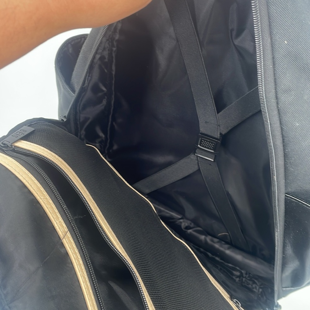 BEIS Black Backpack - Picture 6 of 13